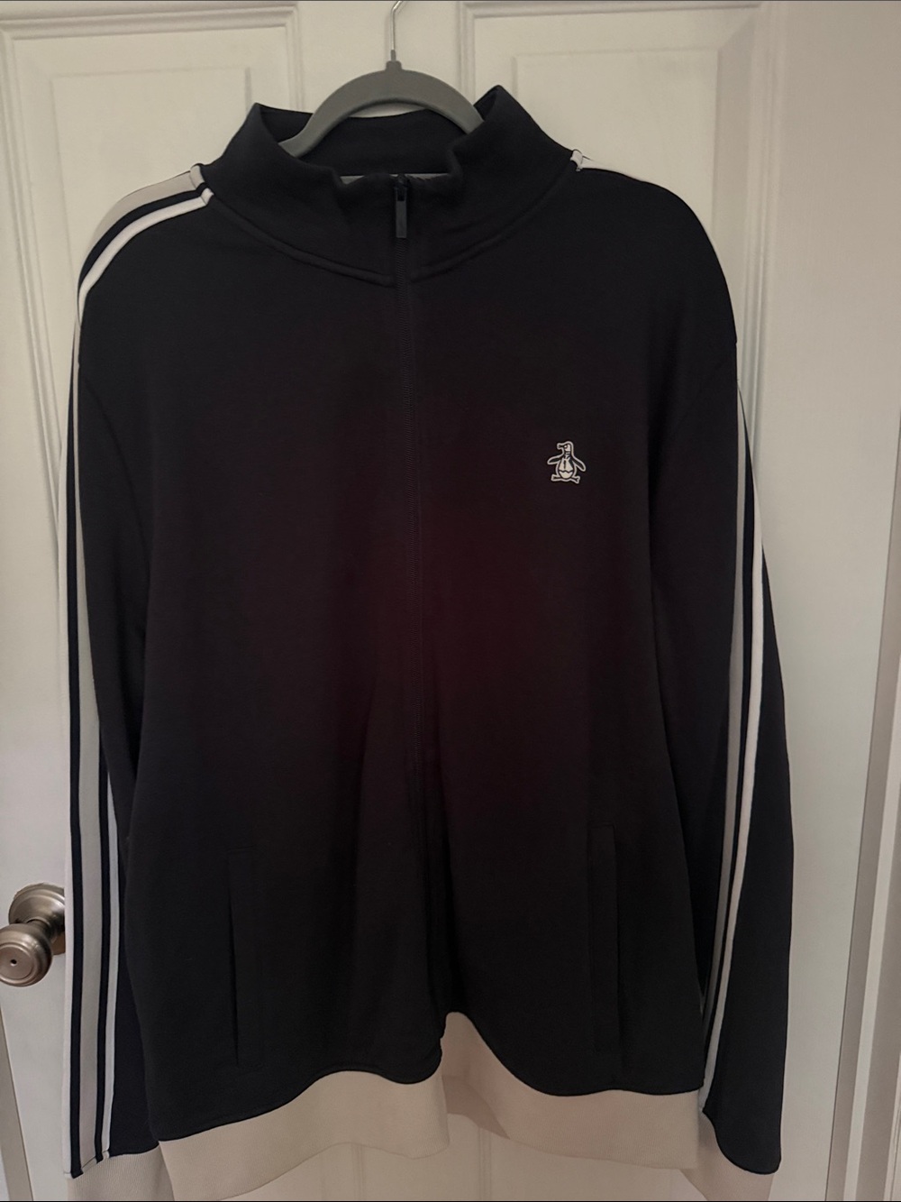 Penguin full zip sweatshirt - size XL